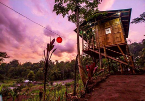  Bali Tree House Pelangi  Baturiti